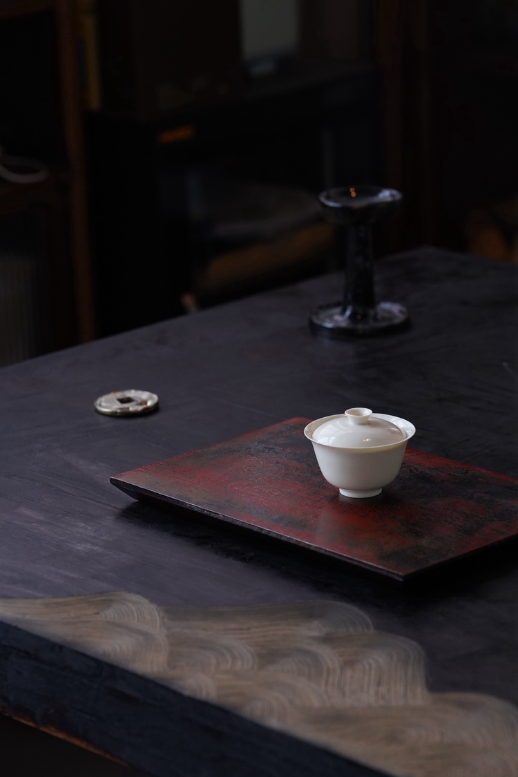 PRE-ORDER  Tea Tray · Red Lacquer 大漆红茶盘